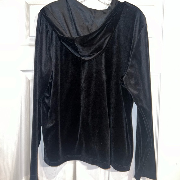 Sag Harbor zip up jacket. Size Xl. EUC - Picture 3 of 3